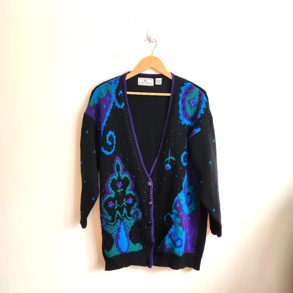 Vintage Maggie Lawerence Black granny cardigan with embrodiery. - Picture 1 of 5